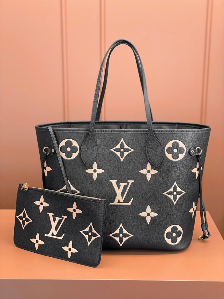 Louis Vuitton NEVERFULL MM (Medium) Tote Bag M58907