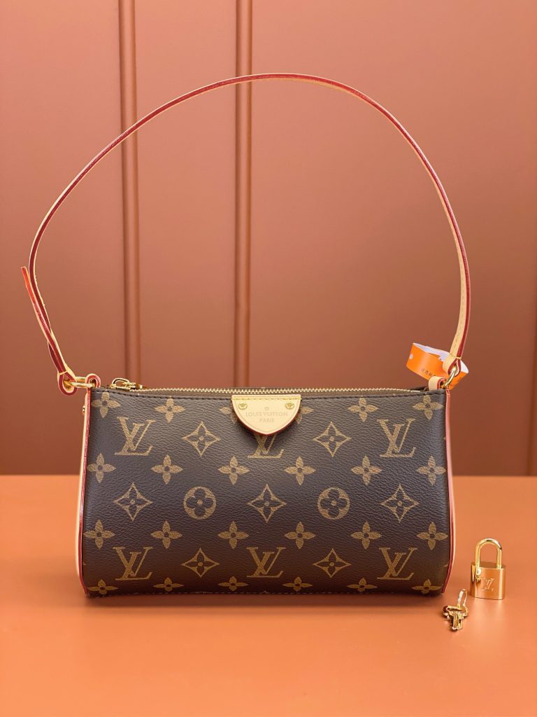 Louis Vuitton Pochette Tirette Bag