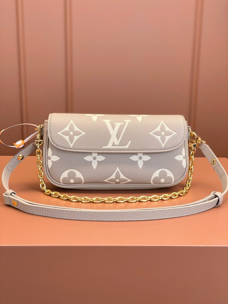 Louis Vuitton Wallet on Chain Ivy Bag M82211 (Grey)