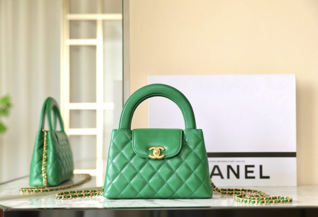 CHANEL Kelly Top Handle Bag in Emerald Green, Large Size