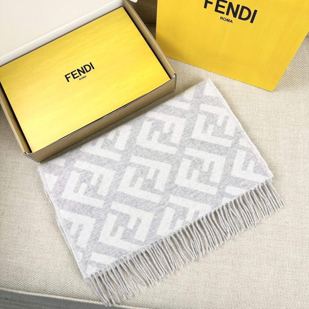 FENDI Tassel Cashmere Long Scarf