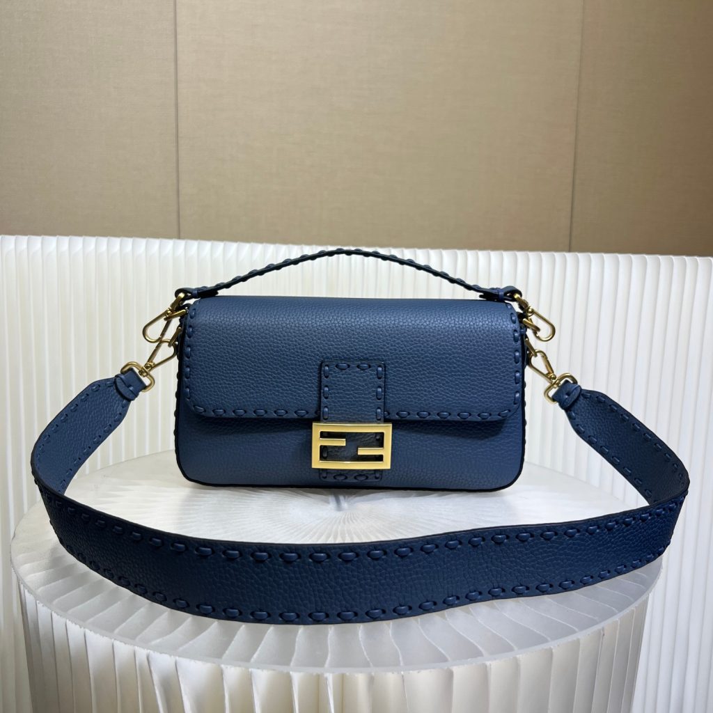 Fendi Baguette Bag in Blue