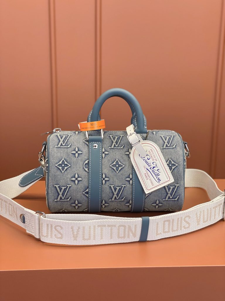 Louis Vuitton KEEPALL BANDOULIÈRE 25 Bag M22762