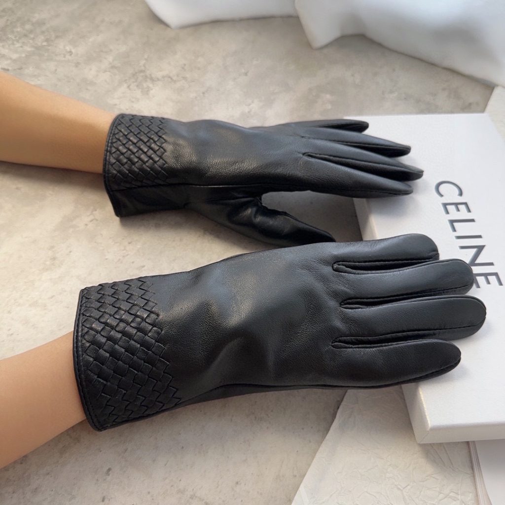 Bvlgari New Collection High-End Lambskin Gloves