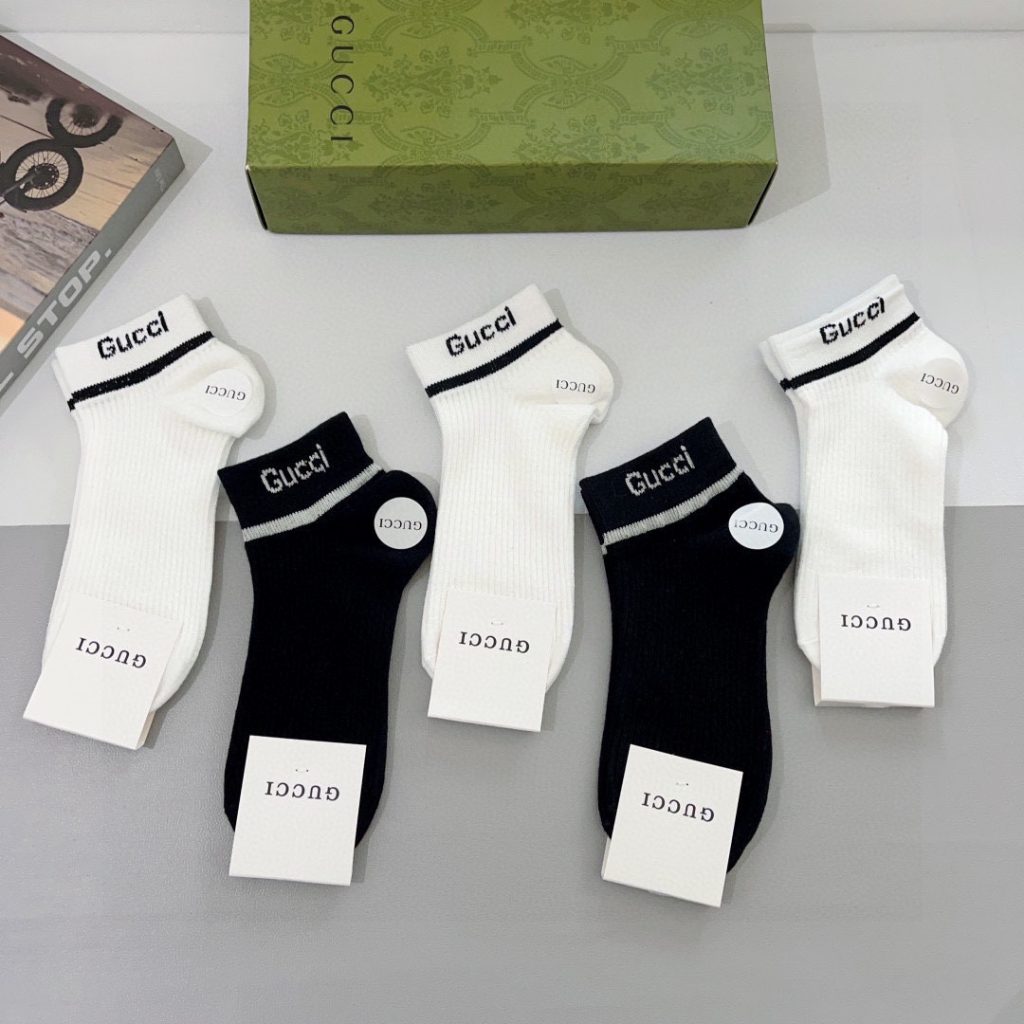 Gucci insanely popular pure cotton short socks on Instagram