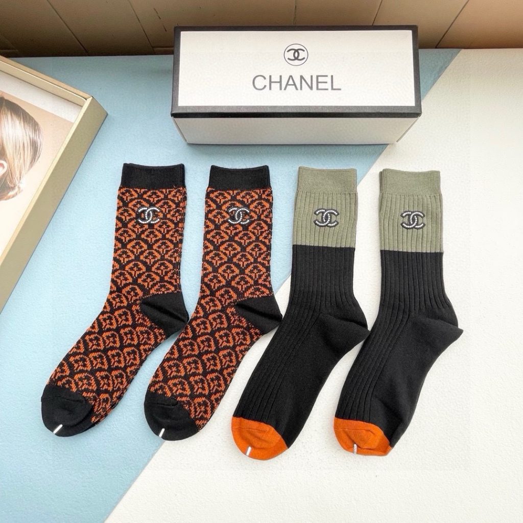 Chanel high-quality, ultra-popular influencer socks