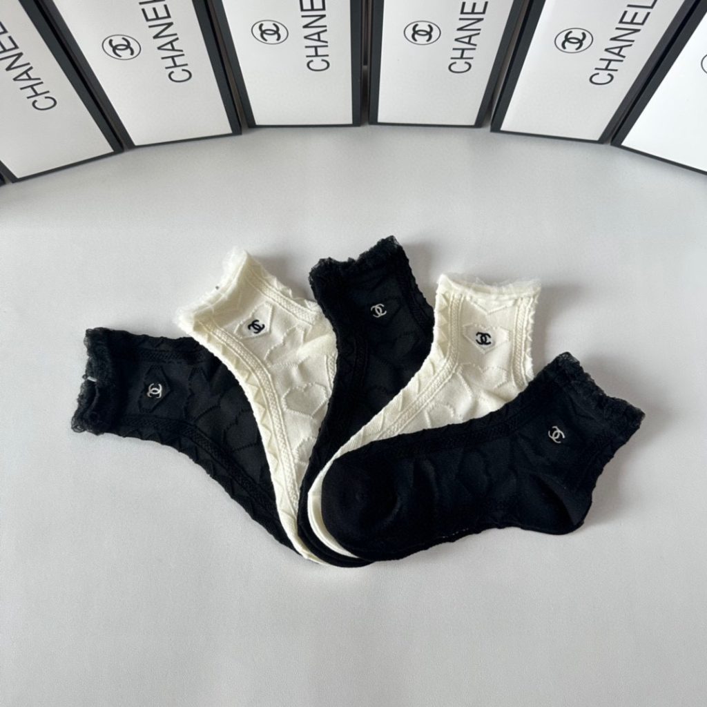 Chanel New Embroidered Mid-Length Slouchy Socks