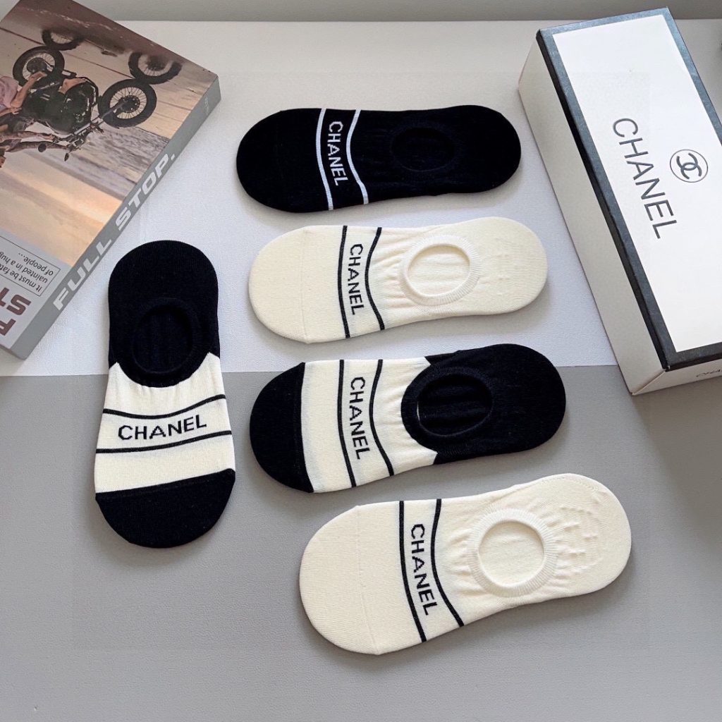 CHANEL Classic No-Show Socks