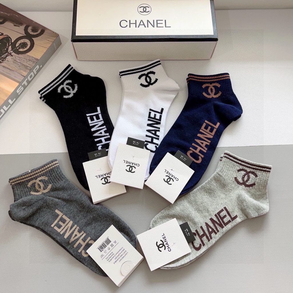 CHANEL New High-End No-Show Socks