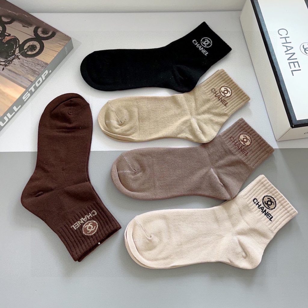 Chanel Classic Socks – High-End Edition