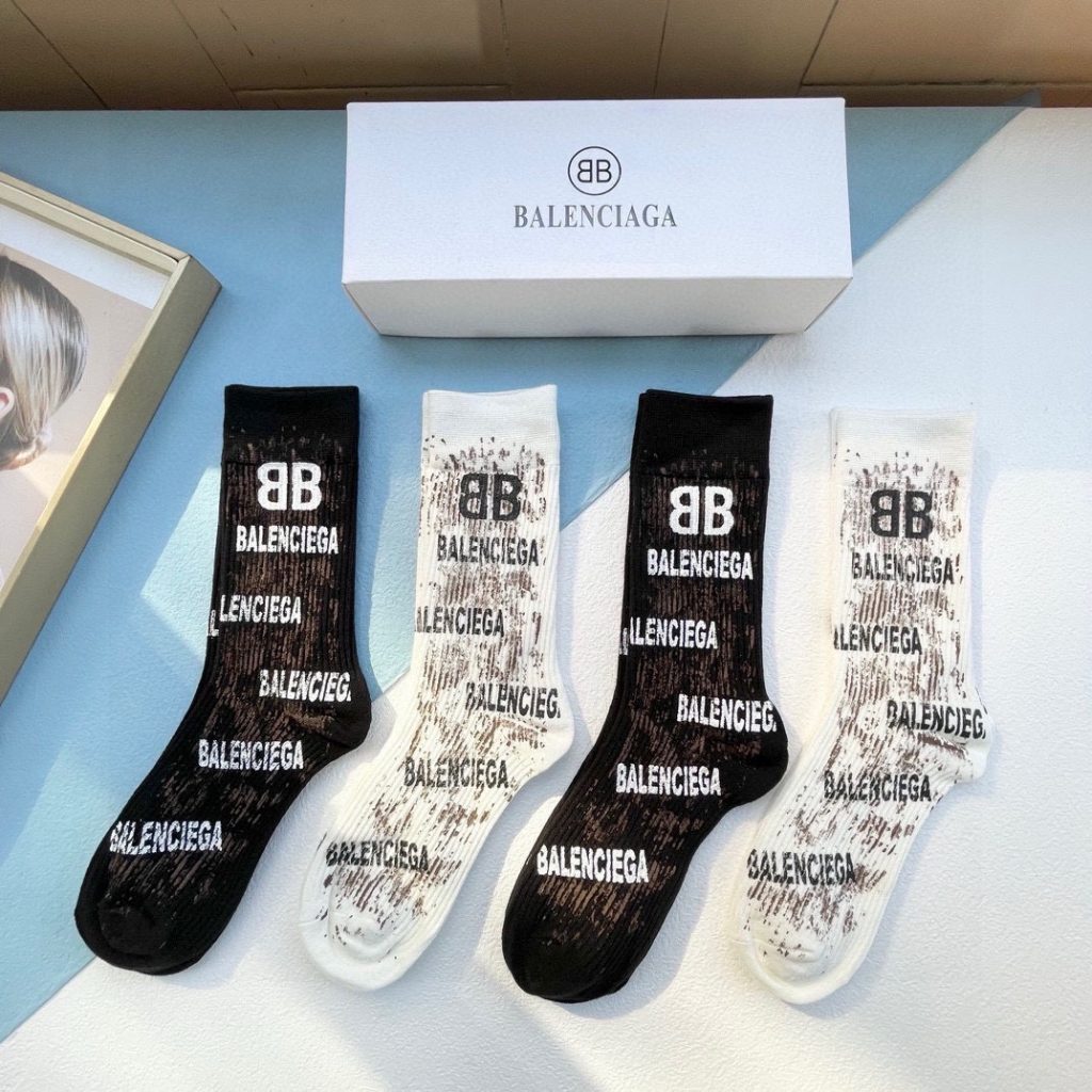 BALENCIAGA · High-Quality Premium High-Cut Socks