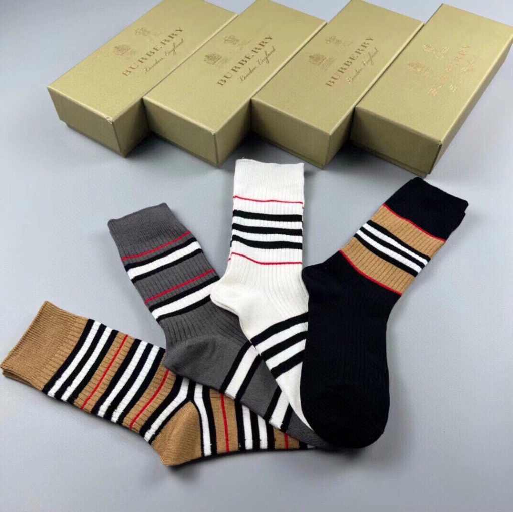 Burberry · Premium Women’s Mid-Calf Socks