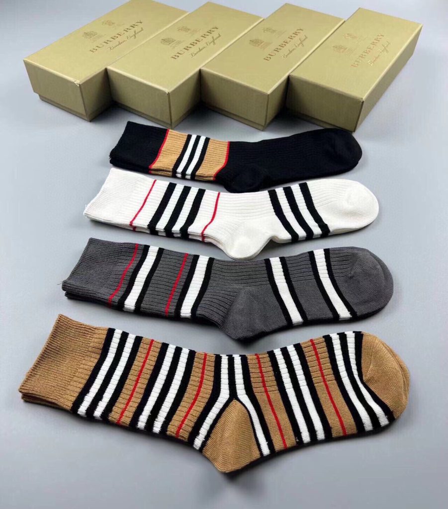 Burberry · Premium Women’s Mid-Calf Socks