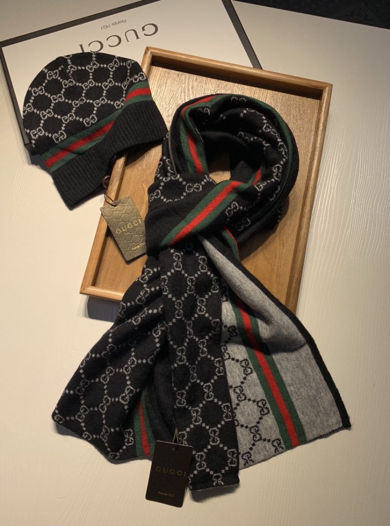 Gucci Wool Hat & Scarf Set – Stylish and Warm Winter Essential