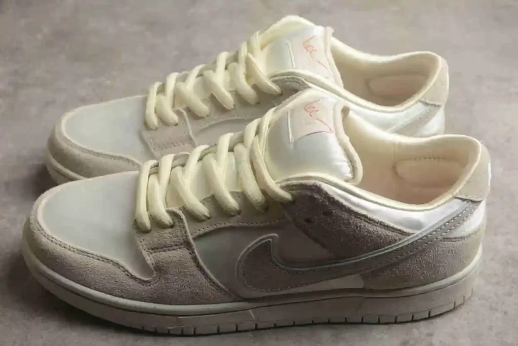 Nike SB Dunk Low Valentine’s Day Light Bone FZ5654-100 SKU: 14876479