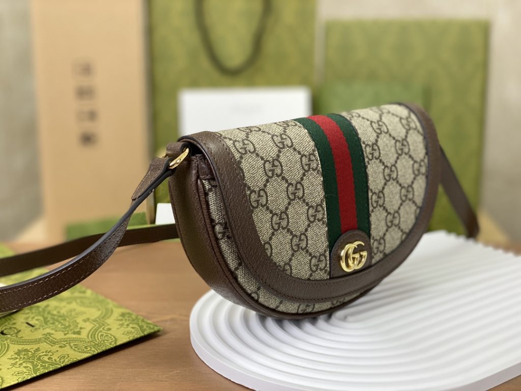 Gucci New Crescent Saddle Bag