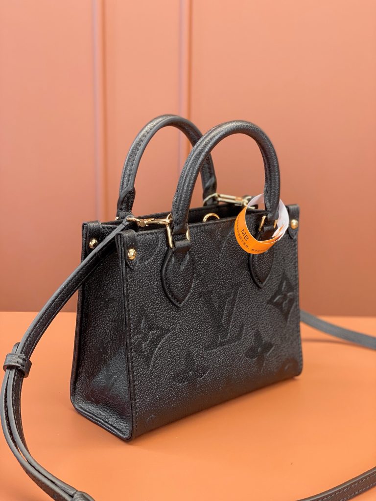 Louis Vuitton OnTheGo BB Bag