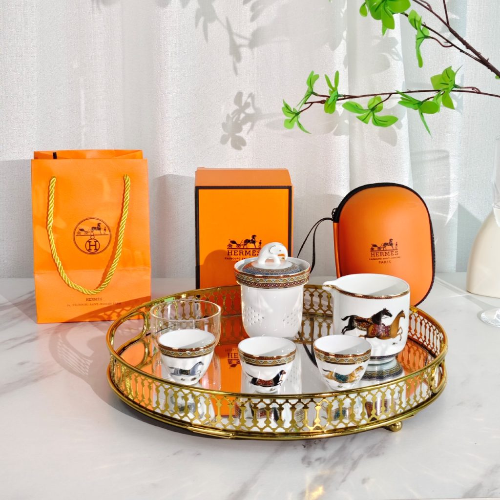 Hermès || Travel Tea Set – Matu