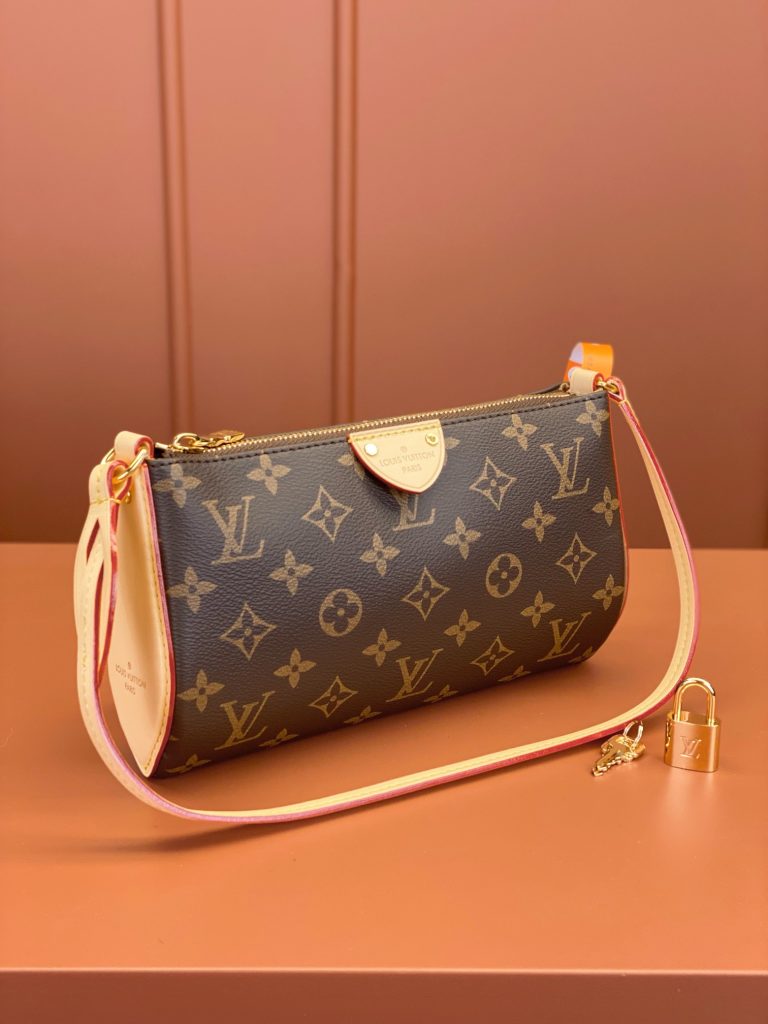 Louis Vuitton Pochette Tirette Bag