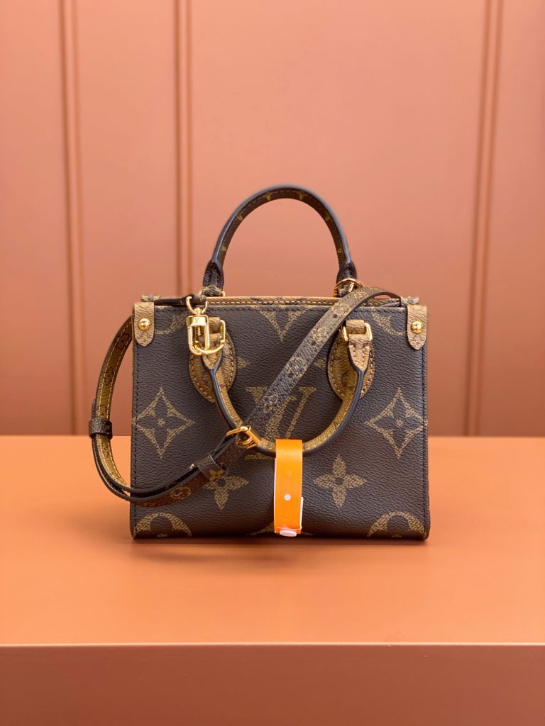 Louis Vuitton ONTHEGO BB Bag