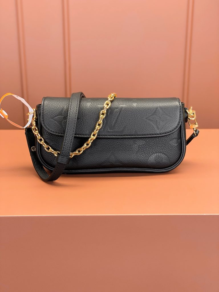 Louis Vuitton Wallet on Chain Ivy Bag M82154 (Black)