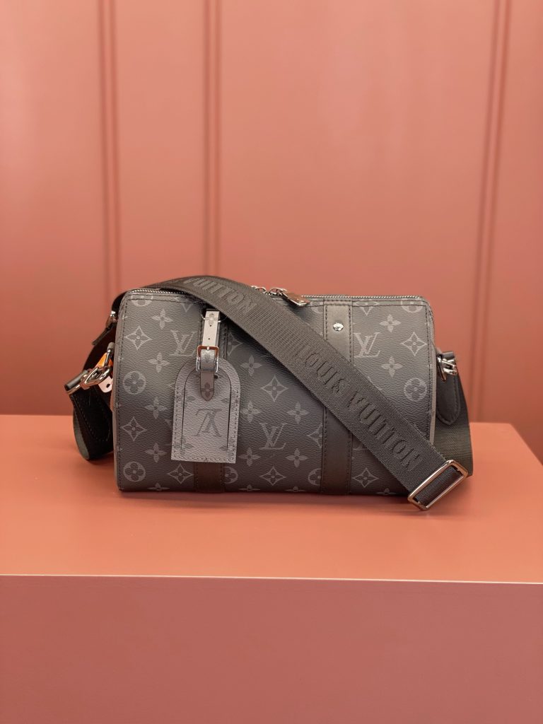 Louis Vuitton CITY KEEPALL Handbag