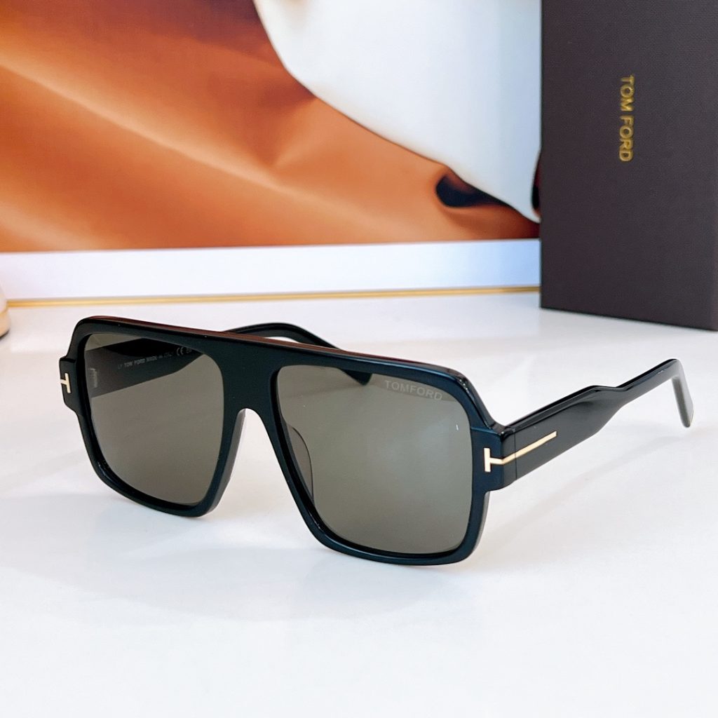 Tom Ford Camden Sunglasses