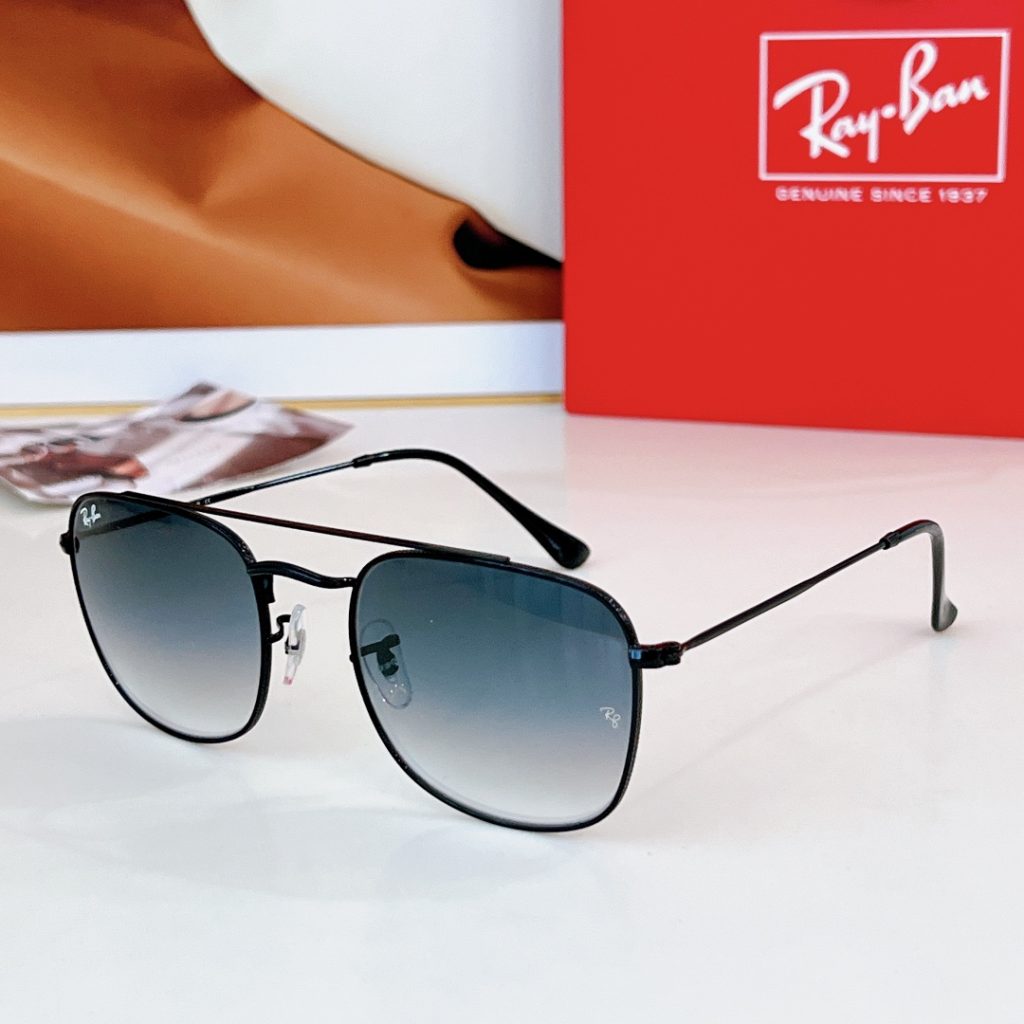 Ray-Ban Unisex Square Sunglasses