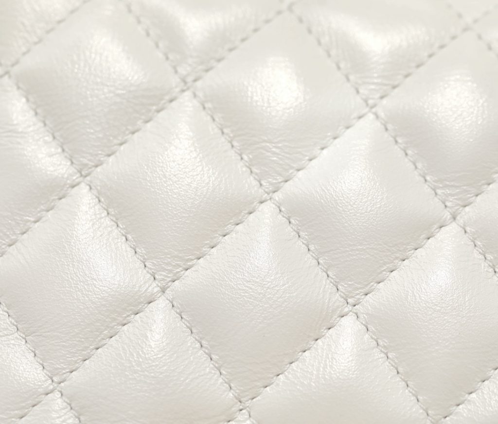 CHANEL Kelly Top Handle Bag in white, Large Size