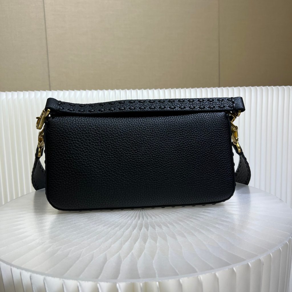 Fendi Baguette Bag in Black