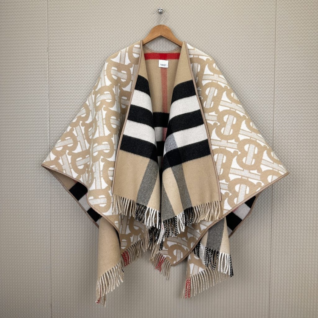 Burberry Scottish Refined Shawl