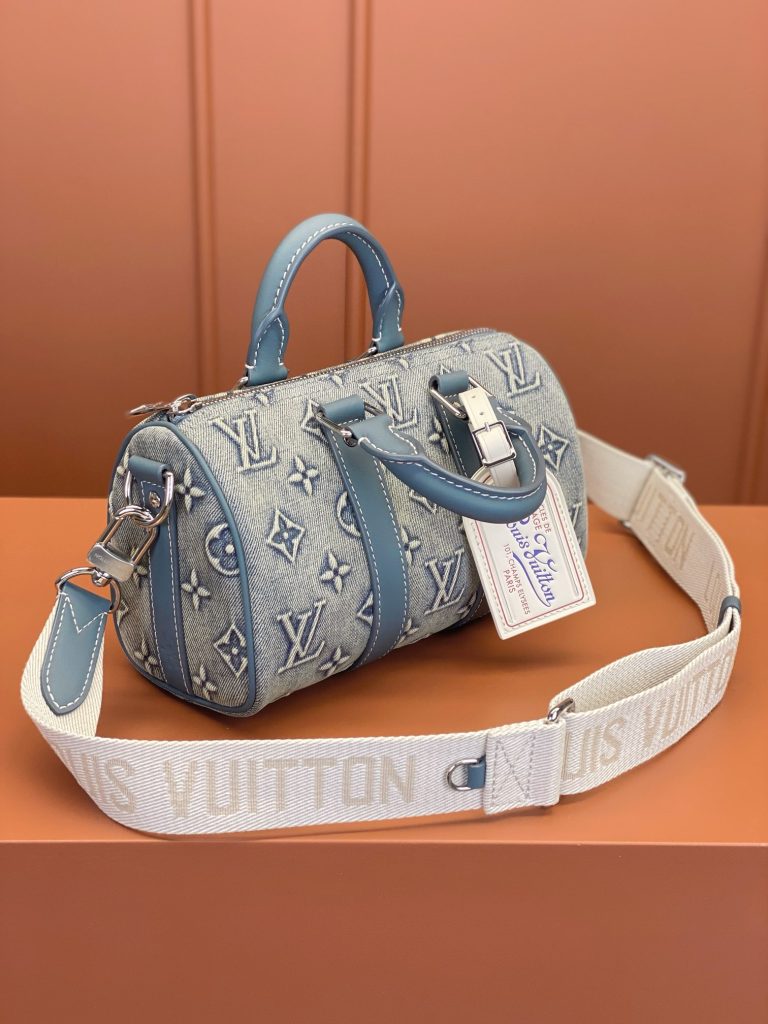 Louis Vuitton KEEPALL BANDOULIÈRE 25 Bag M22762