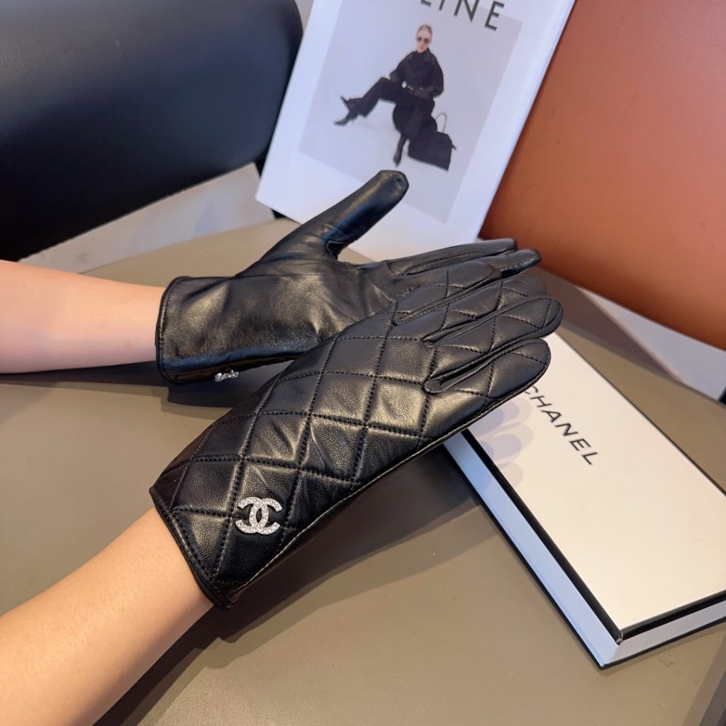 Chanel Women’s Lambskin Gloves