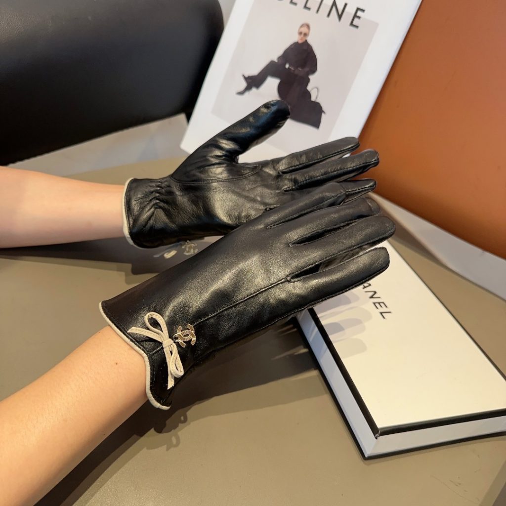 Chanel Women’s Lambskin Gloves