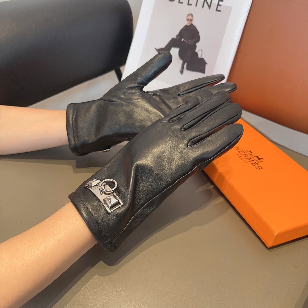 Hermès Lambskin Gloves