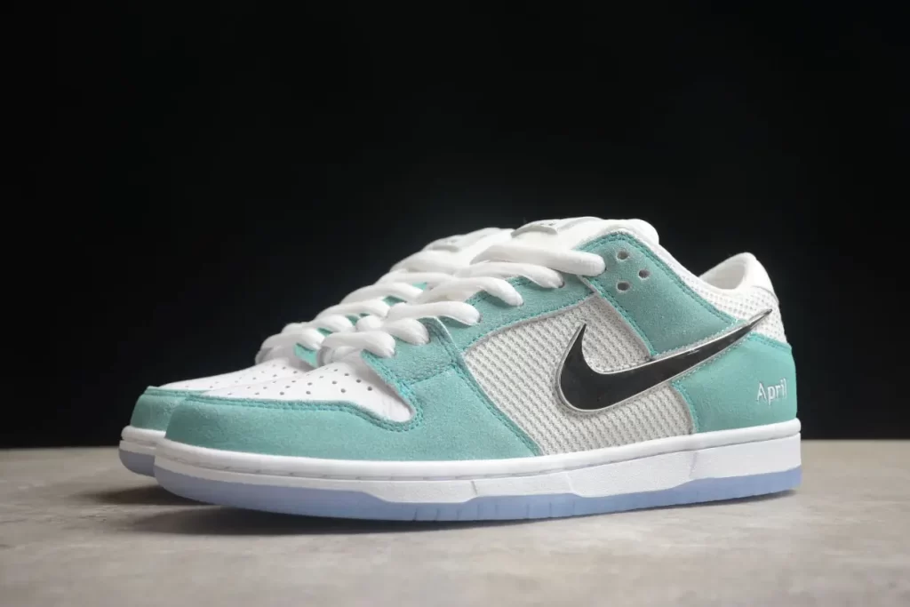 Nike SB Dunk Low x April Skateboards Turbo Green – FD2562-400