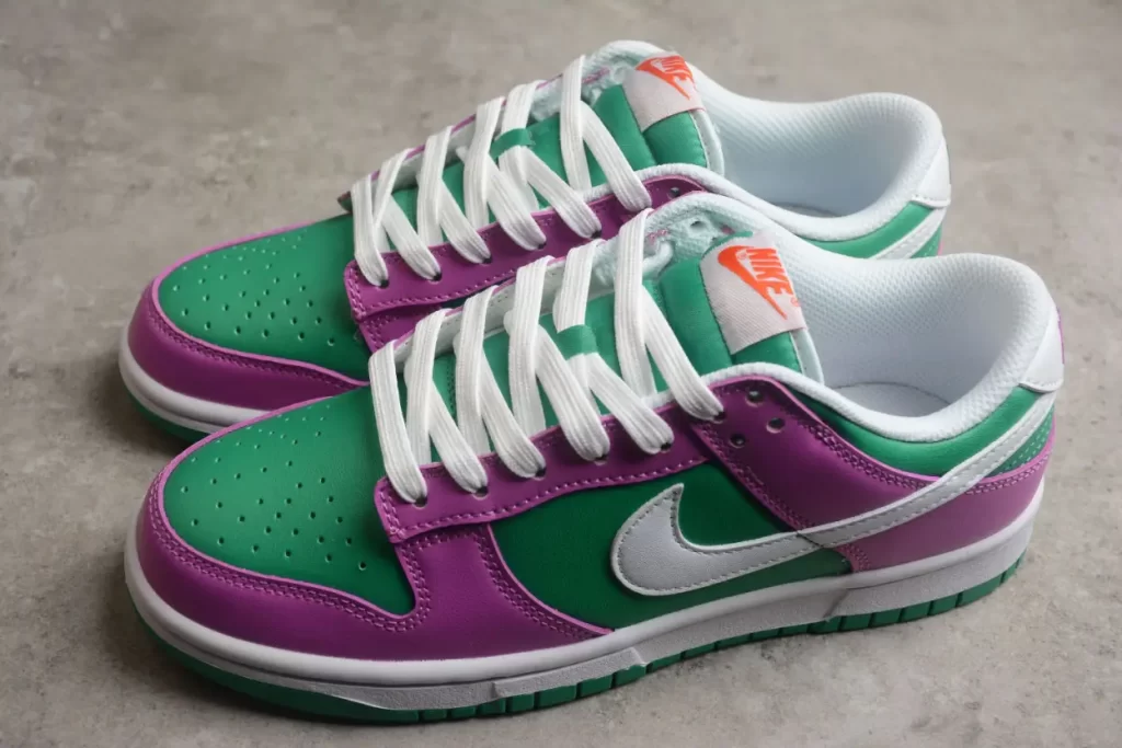 Nike NK Wmns Dunk Low Reverse Joker Green FD9924- 311