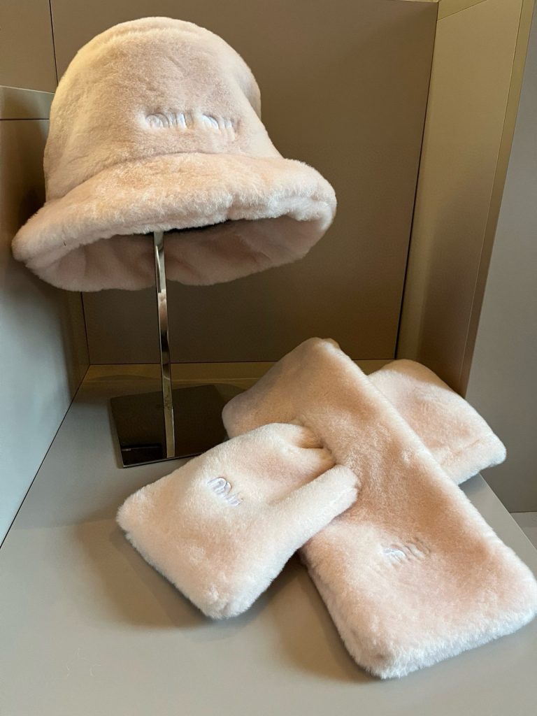 Miu Miu Lamb Fleece Scarf and Hat in Pink