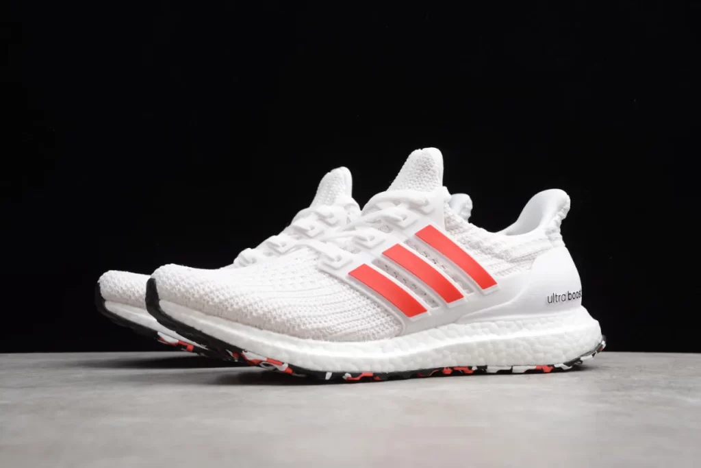 Adidas UltraBoost 4.0 ‘Red Stripes’ DB3199