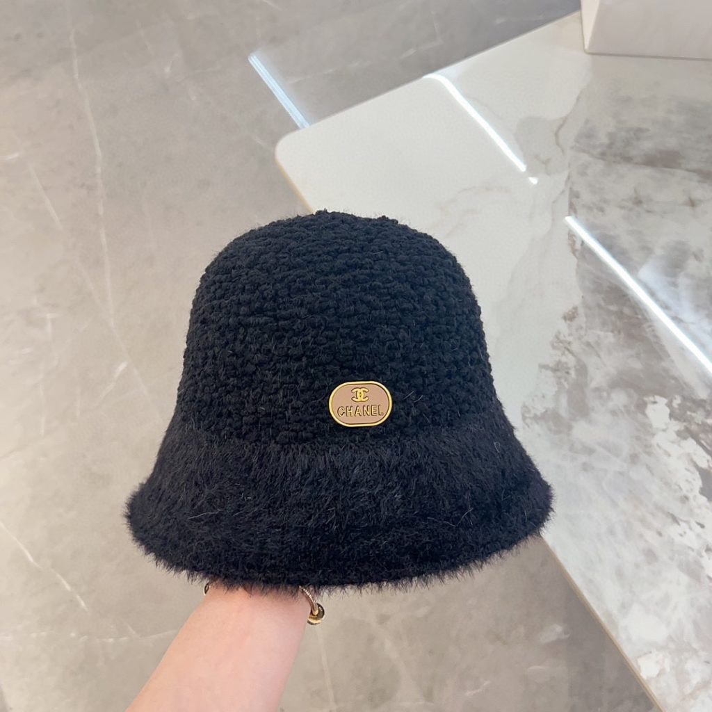 CHANEL 2024 New Wool Designer Double-Sided Plush Bucket Hat