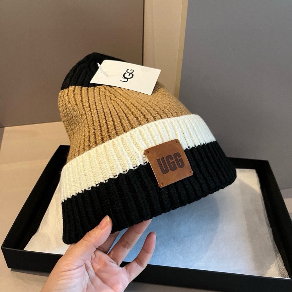 UGG New Striped Contrast Color Knit Hat