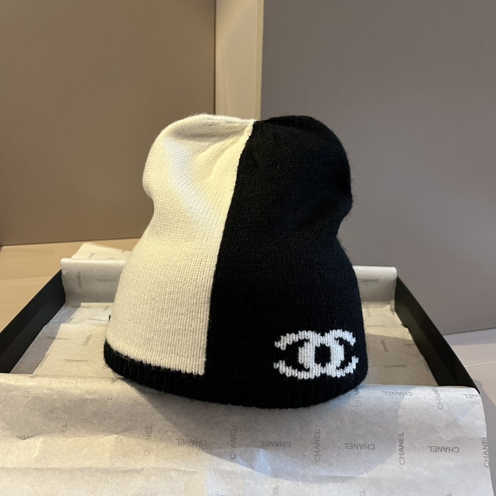 CHANEL Knit Wool Beanie