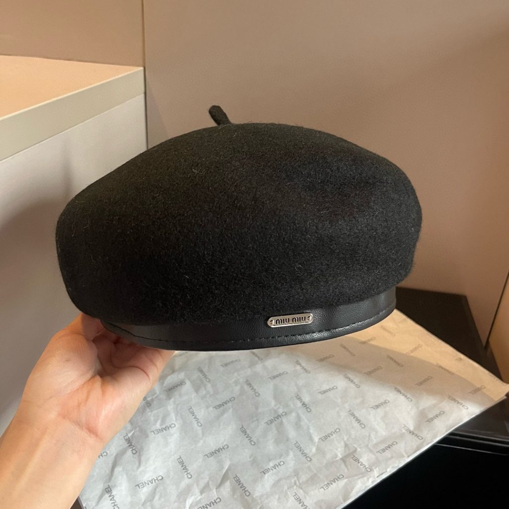 MIU MIU Autumn-Winter New Beret, 57cm Head Circumference