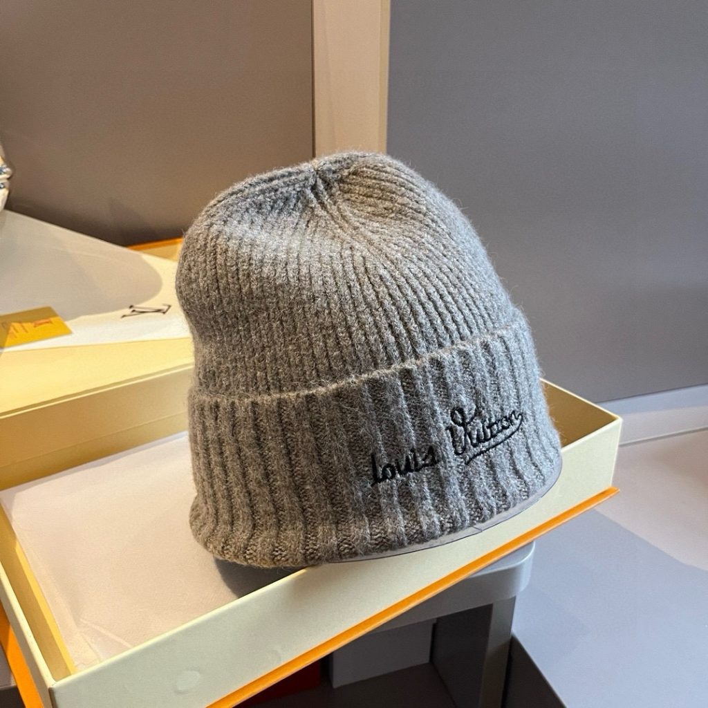 Louis Vuitton New Wool Hat, Unisex Design