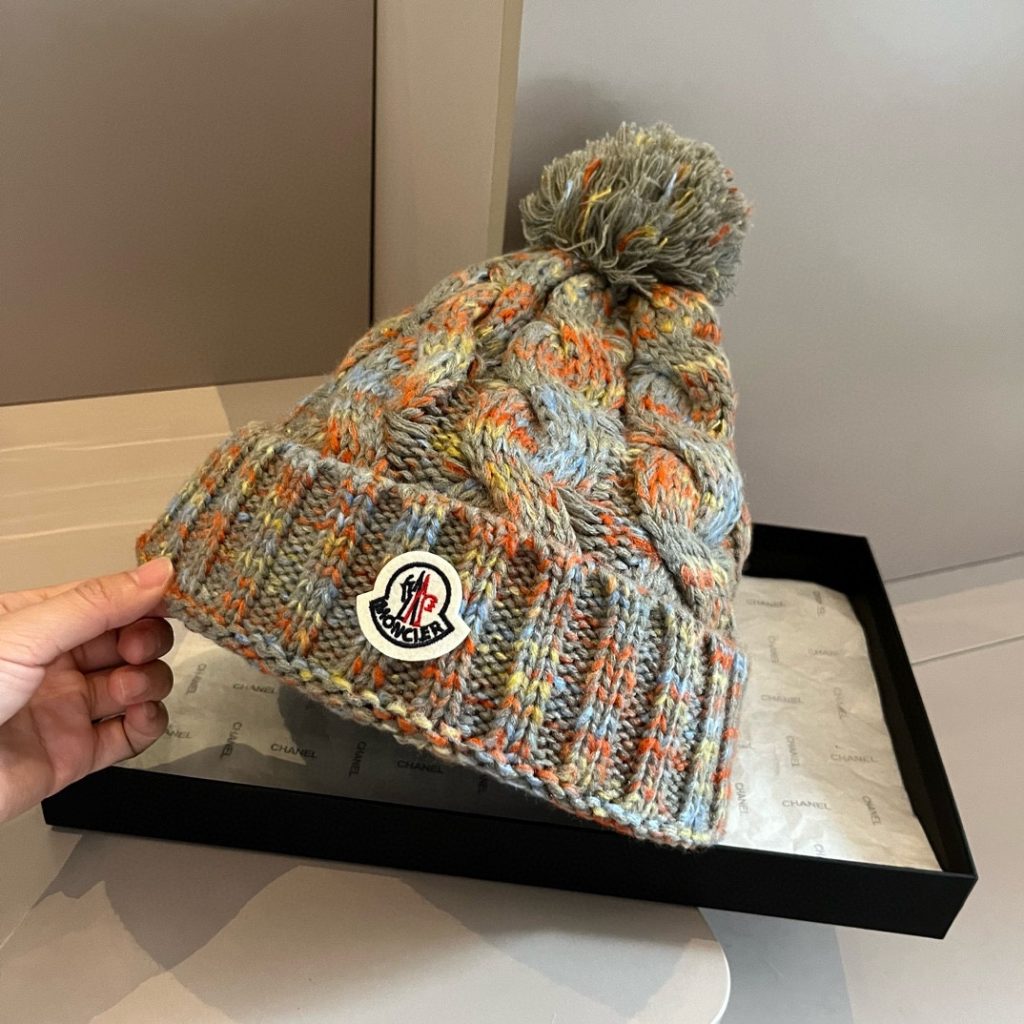 Moncler New Knitted Beanie with Fleece Lining