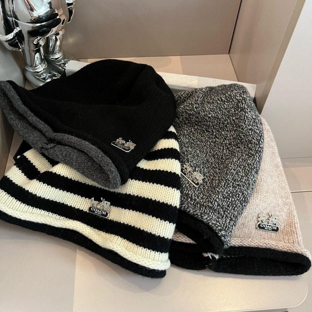 COACH® New Wool Hat, Unisex Knitted Design, 100% Wool Fabric