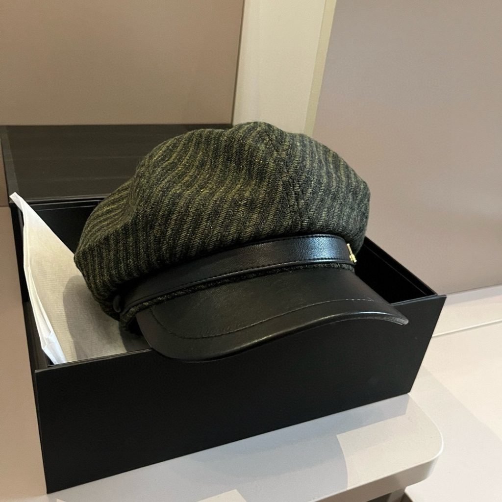 LV Louis Vuitton New Flat Cap Painter’s Hat, Classic Stripes, Head Circumference 57cm