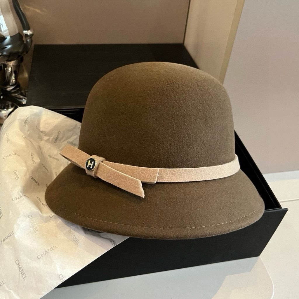 Hermès New Bucket Hat, 100% Wool, Head Circumference 57cm