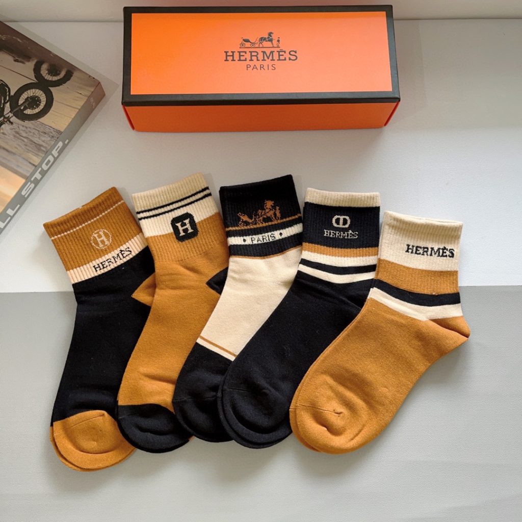 Hermes high-end ultra-soft mid-calf socks