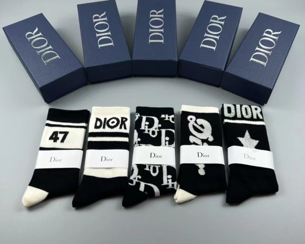 Dior New Women’s Mid-Calf Socks